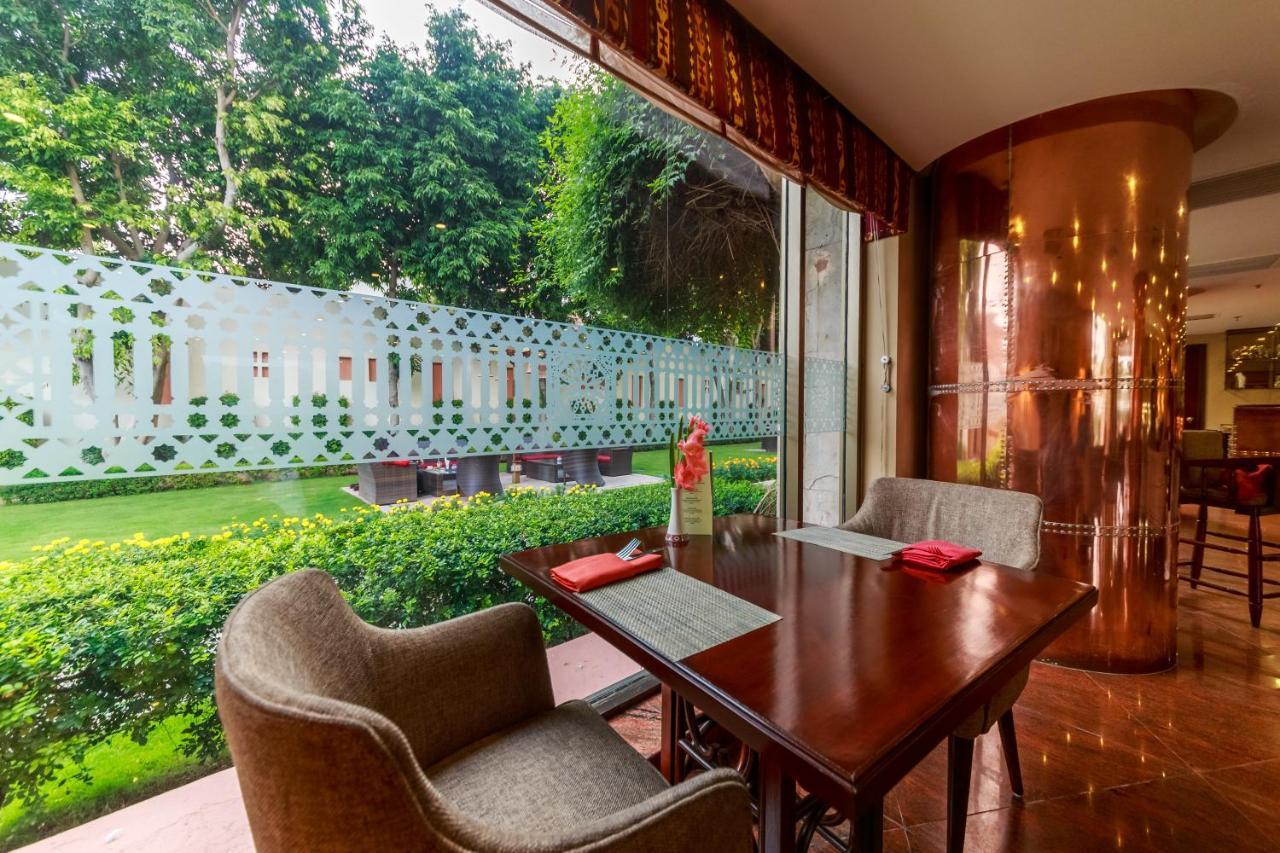 Islamabad Serena Hotel Exterior foto